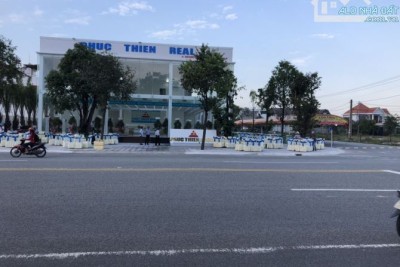 Cần cho thuê toà nhà góc 2 mặt tiền NE8 và DL14