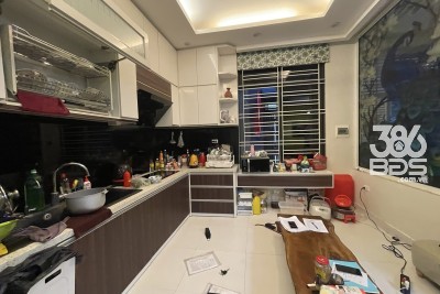 Bán nhà gần Bạch Mai 40m2, phân lô cb, ngõ ba gác thông, 5 tầng, mặt tiền 6,6m, giá 5,7 tỷ