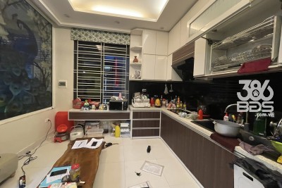 Bán nhà phố Hồng Mai 40m2 phân lô cán bộ, ngõ ba gác thông, 5 tầng, MT 6,6m, giá 5,x tỷ TL