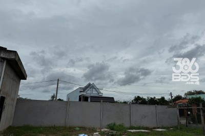 550m2 đất 2 mặt tiền ( có 300m2 thổ cư) đường Lương Văn Bào, Cần Giuộc giá 3,9 tỷ