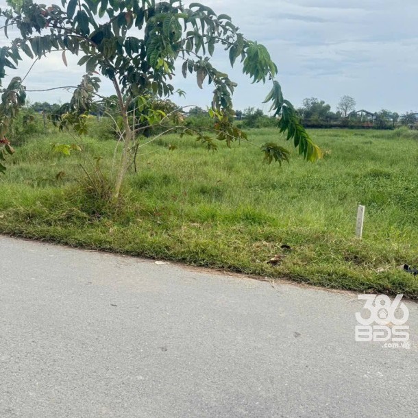 Bán đất thổ cư mt đường Xóm Gò , xã Đức Lập Hạ dt 430m2 giá 2,8 tỷ-1