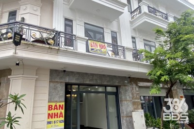 賣房屋bán nhà đẹp