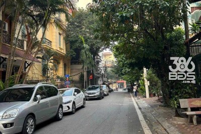 BÁN NHÀ 2 MẶT NGÕ SÁT PHỐ 32 Tỷ 110m