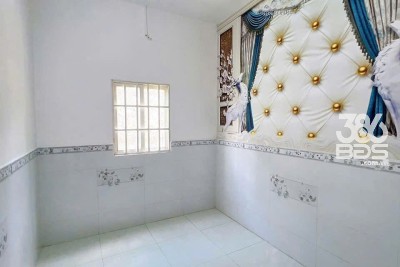 Nhà hẻm mới xây ở xã Mỹ Lộc dt 90m2 2pn 1wc giá 1,3 tỷ