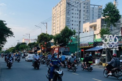 Bán nhà mặt tiền Lê Văn Khương, vị trí đắt địa, DT 4.5x27m, đang cho thuê 20tr/tháng, giá chỉ 11 tỷ TL