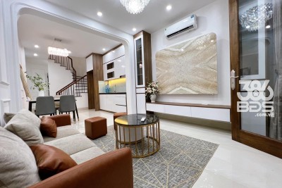 Trung tâm Đống Đa, Hồ Đắc Di 37m x 5T x 4.95 tỷ, NGÕ NÔNG - THÔNG - Ô TÔ GẦN