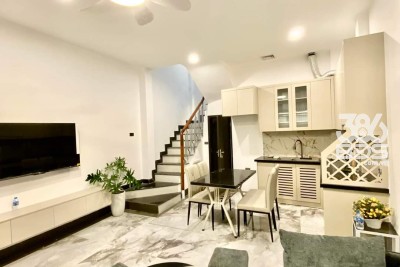 Bán nhà Đặng Văn Ngữ, 37m2 x 5T x 4.9 tỷ - NGÕ THÔNG - Ô TÔ CÁCH 20M