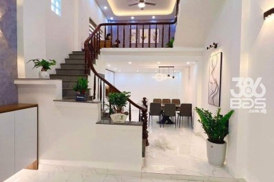 Bán nhà Giáp Bát, 52m2 x 5T x 5.18 tỷ, NGÕ THẲNG - Ô TÔ CÁCH 30M