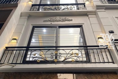 Bán nhà Nguyễn Ngọc Nại, 35m2 x 5T x 6.6 tỷ, THANG MÁY