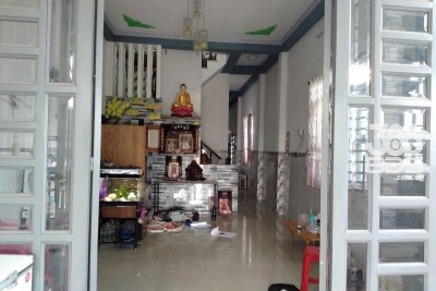 Nhà 2 mặt tiền hẻm tỉnh lộ 15,xã Tân Thạnh Đông dt 100m2 1 lầu 3pn 2wc giá  3,29 tỷ