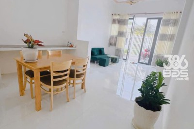 Nhà hẻm thị trấn Đức Hòa dt 80m2 2pn 1wc giá 1,7 tỷ