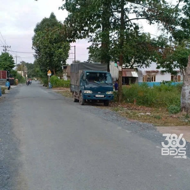 190m2 đất thổ mặt tiền Bến Kho Gạo , xã Hòa Phú giá 2,5 tỷ-2