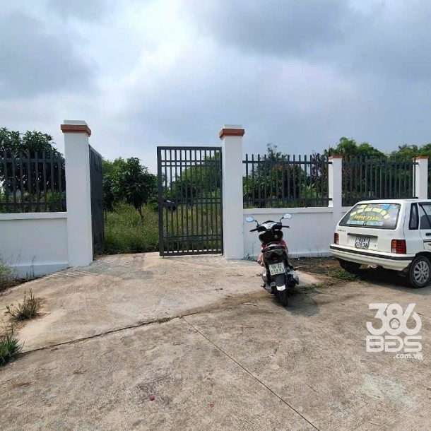1000m2 đất bao gồm 508m2 thổ thích hợp làm nhà vườn xã Mỹ Lộc, huyện Cần Giuộc giá 3,8 tỷ-3