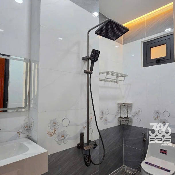 Nhà đồng bộ hẻm Tây Lân, Bình Trị Đông A dt 60m2 3 lầu 5pn 5wc giá 6,3 tỷ-6