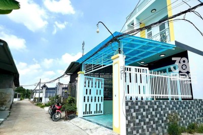 Nhà hẻm góc 2mt xã Mỹ Lộc, Cần Giuộc dt 88m2 1 lầu 2pn 2wc giá 1,9 tỷ