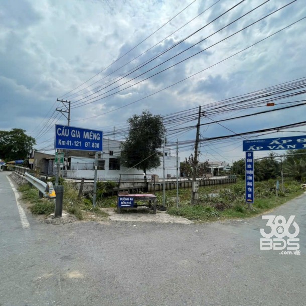 535m2 đất thổ vườn ấp 9, xã Lương Hòa,Bến Lức ,Long An giá 3,5 tỷ-2