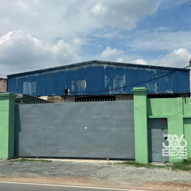 Cho thuê xưởng Bà Điểm, Hóc Môn tổng dt 3000m2 giá 140tr / tháng-1
