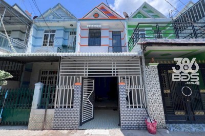 Nhà đẹp khu phố Trị Yên, Cần Giuộc dt 68m2 1 lầu 3pn 2wc giá 1,65 tỷ