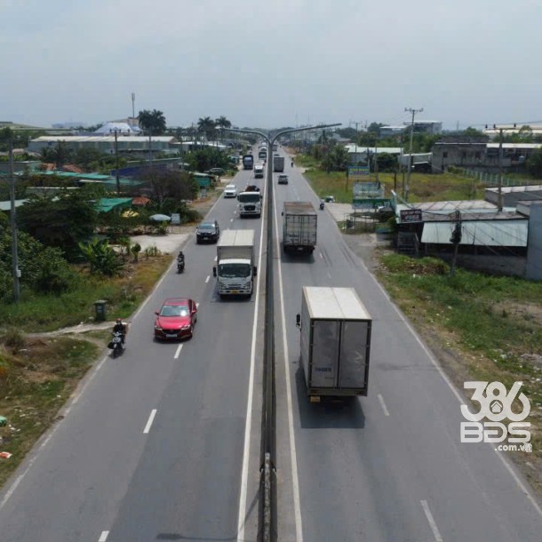 2400m2 đất vườn mặt tiền TL 824, xã Lương Hòa,Bến Lức, Long An giá 10,5 tỷ-3
