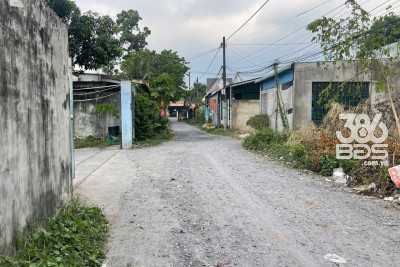 2 nền thổ cư 1/ Nguyễn Kim Cương, xã Tân Thạnh Đông dt 115m2 giá 2,05 tỷ/ nền