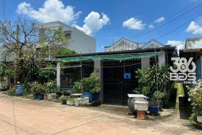 Nhà hẻm beton 8m xã Trung An, Củ Chi dt 153m2 2pn 1wc giá 3,3 tỷ