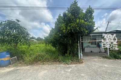 119m2 đất mặt tiền lô C An Hạ, xã Phạm Văn Hai, Bình Chánh giá 2,4 tỷ ( có 85,7m2 thổ)