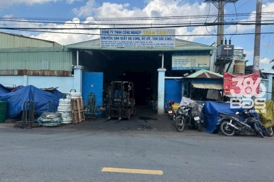 Nhà xưởng mặt tiền Thanh Niên, xã Phạm Văn Hai, Bình Chánh dt 1400m2 giá 18 tỷ