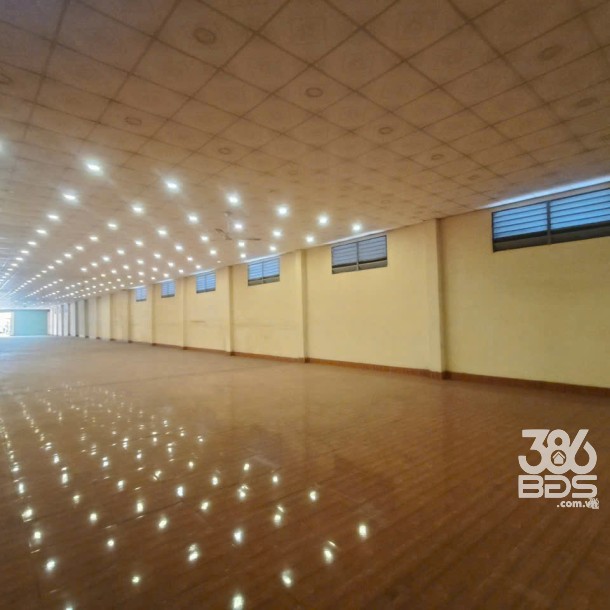 Showroom mặt tiền quốc lộ 1A, thị trấn Bến Lức, Long An tổng dt 891m2 giá 17,8 tỷ-7