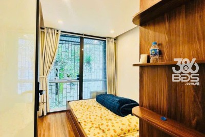 Bán tập thể phố 8-3- Diện tích 50m2 - Sổ đỏ sẵn sàng giao dịch- Giá 1tỷ 98