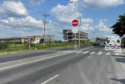 Nhà kho mặt tiền đường ấp 10 , xã Lương Hòa, Bến lức ,Long An dt 545m2 giá 4,5 tỷ