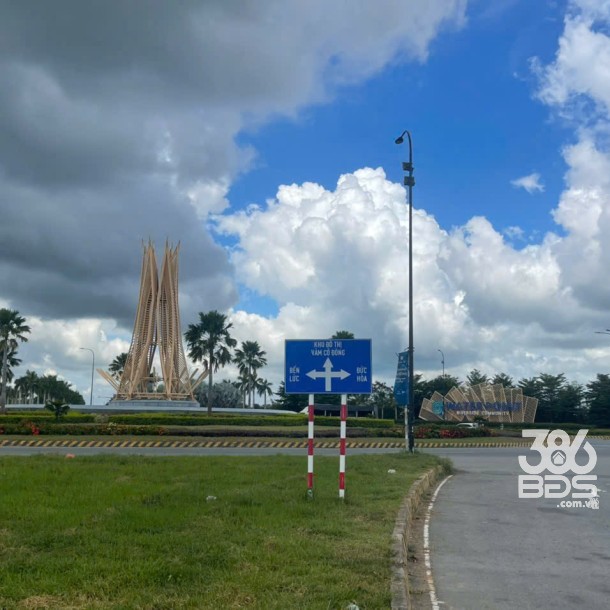 1000m2 thổ cư ấp 4 , xã An Thạnh, Bến Lức , Long An giá 3,6 tỷ-1