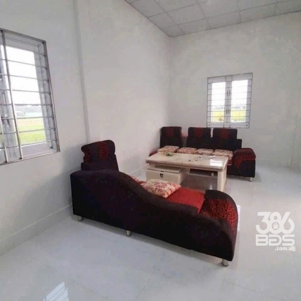 Nhà vườn hẻm Nguyễn Văn Thọ, xã Lạc Tấn, huyện Tân Trụ tổng dt 500m2 2pn 2wc giá 2 tỷ-2
