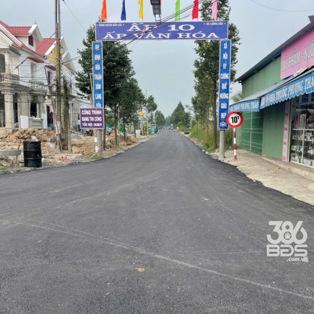 258m2 thổ cư mặt tiền đường ấp xã Lương Hòa, Bến Lức, Long An giá 2,5 tỷ / nền-1