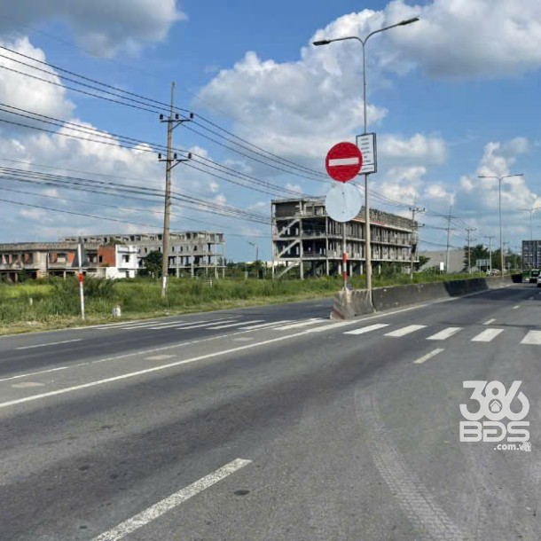 258m2 thổ cư mặt tiền đường ấp xã Lương Hòa, Bến Lức, Long An giá 2,5 tỷ / nền-2