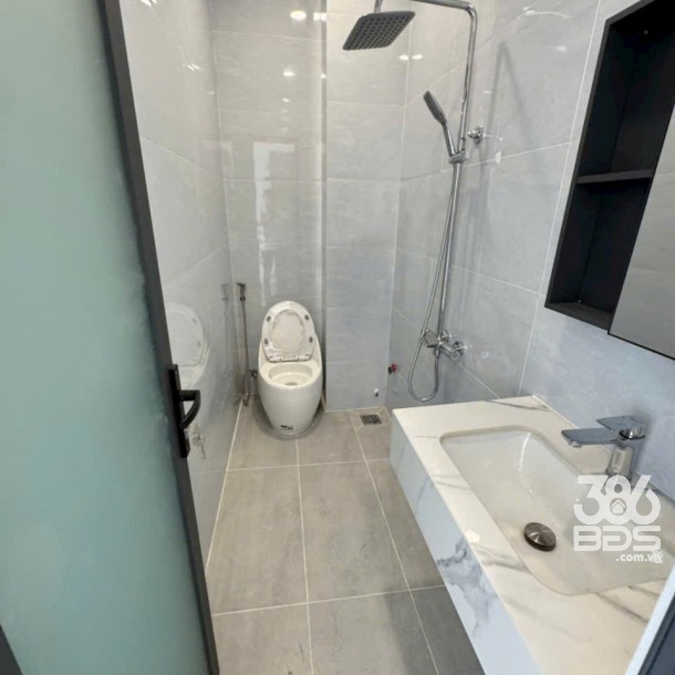 Nhà hẻm p Bình Hưng Hòa, q Bình Tân dt 52m2 2 lầu 4pn 5wc giá 6 tỷ / căn-6