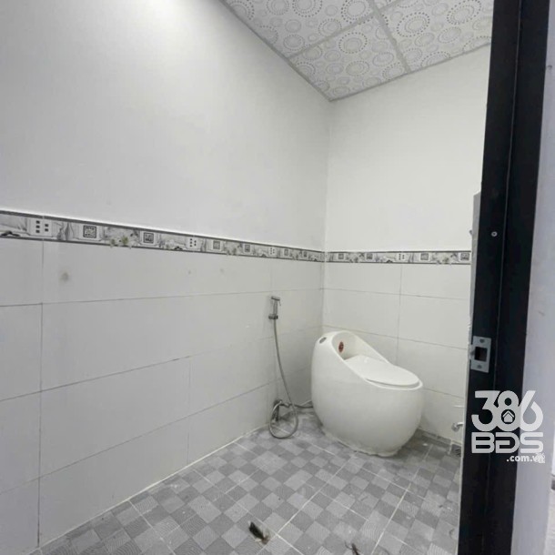 Nhà mặt tiền Bàu Trâm, xã Phạm Văn Cội dt 144m2 1 lầu 2pn 2wc giá 5 tỷ-7