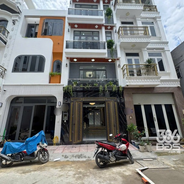 Nhà hẻm thiết kế hiện đại Liên Khu 4-5, Bình Hưng Hòa B, Bình Tân dt 52,5m2 3 lầu 4pn 5wc giá 6,2 tỷ-1