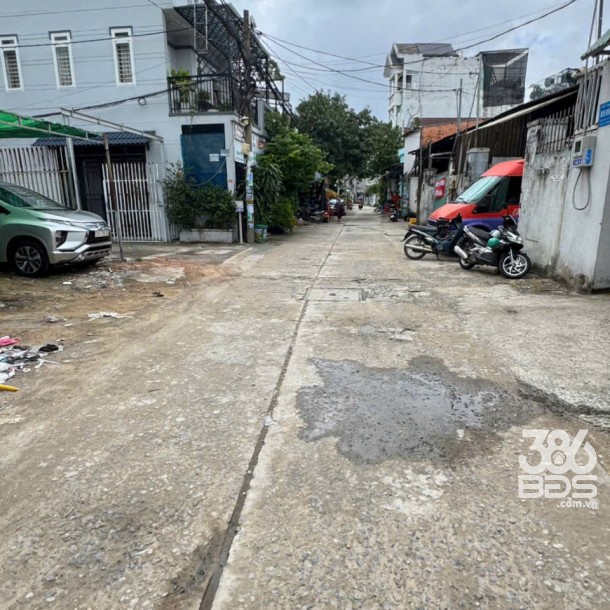 Nhà hẻm Bình Thành, Bình Hưng Hòa B, Bình Tân dt 70m2 3 lầu 4pn 5wc giá 7,1 tỷ-1