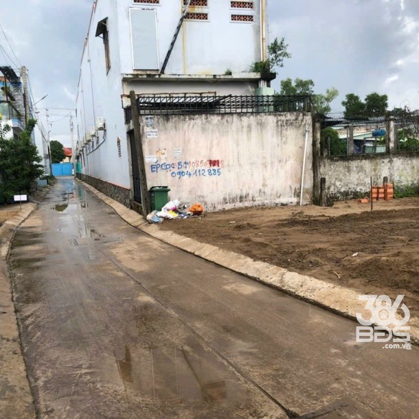 1026m2 đất full thổ thị trấn Đức Hòa, Long An giá 14 tỷ-1