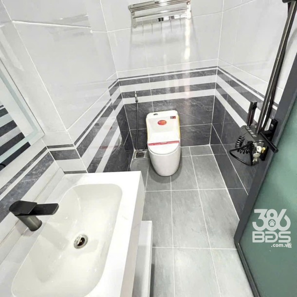 Nhà hẻm Bình Thành, Bình Hưng Hòa B dt 72m2 3 lầu 4pn 5wc giá 6,7 tỷ-8