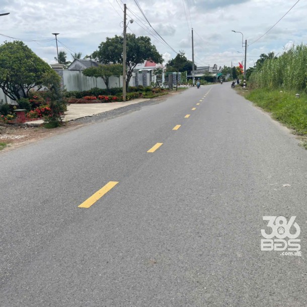 Nhà mặt tiền Long Hòa, xã Phước Vân, Cần Đước dt 1330m2 full thổ giá 13 tỷ-5