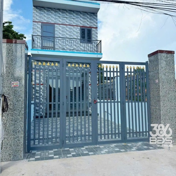 Nhà mặt tiền Lê Thị Đảo, xã Tân Thạnh Đông dt 147m2 1 lửng 2pn 2wc giá 3,2 tỷ-1