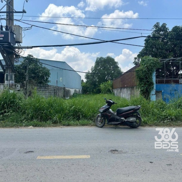 600m2 đất mặt tiền đường Thanh Niên, xã Phạm Văn Hai, Bình Chánh giá 7,3 tỷ-2