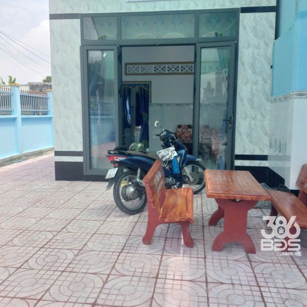 Nhà mới xây mặt tiền Nguyễn Thị Hé, xã Tân Thông Hội, Củ Chi tổng dt 210m2 , 2pn 2wc giá 2,5 tỷ-1