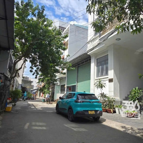 Nhà kho hẻm tỉnh lộ 10, Bình Trị Đông B, Bình Tân dt 200m2 giá 16,5 tỷ-3