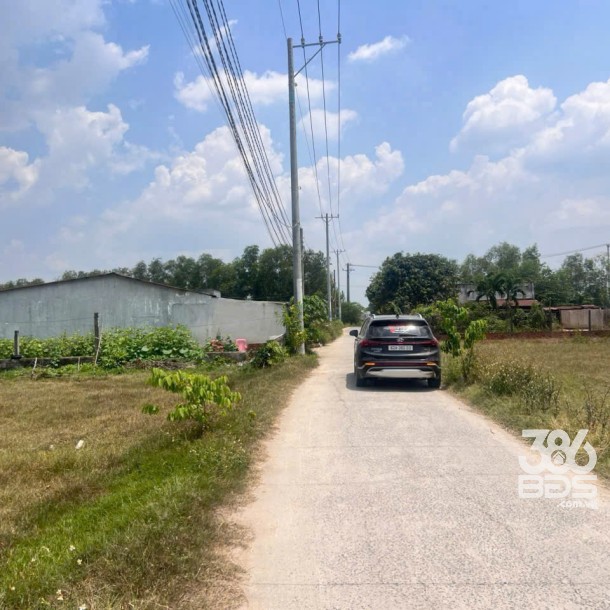 678m2 đất thổ xã Đức Hòa Thượng, Đức Hòa, Long An giá 2,9 tỷ-2