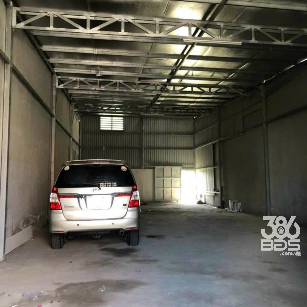 Nhà kho xã Tân Bửu, Bến Lức dt 168m2 full thổ giá 4,5 tỷ-3