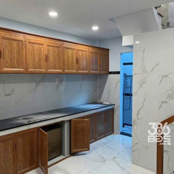 Nhà hẻm Liên Khu 4-5, Bình Hưng Hòa B dt 64m2 1 lửng 2pn 2wc giá 4,45 tỷ-1