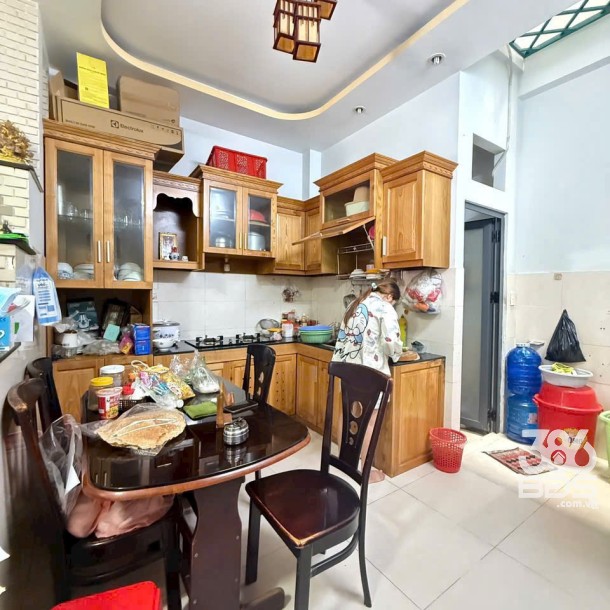 Nhà hẻm đường số 8, Bình Hưng Hòa B, dt 48m2 2 lầu 4pn,4wc, sân thượng giá 4,95 tỷ-3