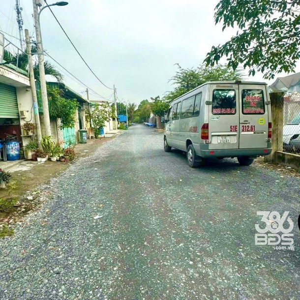 Nhà hẻm Hu Go, xã Trung An tổng dt 120m2 2pn, 1wc giá 2,1 tỷ-4